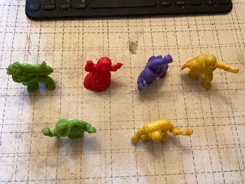 Lot small plastic fantasy - 6,
